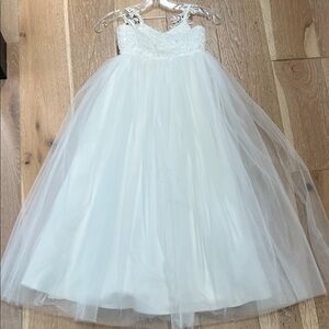 Elegant White flower girl Dress.